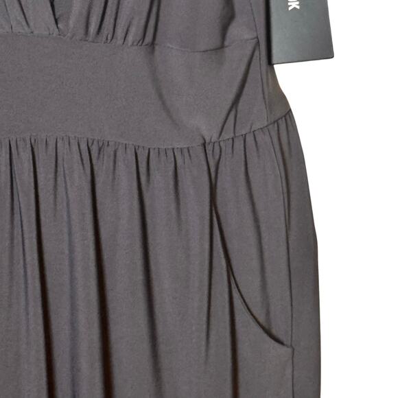 GILLI V-Neck Sleeveless Pockets Wide Ankle Leg Jumpsuit Gray Women's Large NWT - Picture 4 of 10